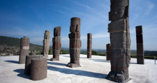 Die vier Atlanten von Tula de Allende, Mexiko