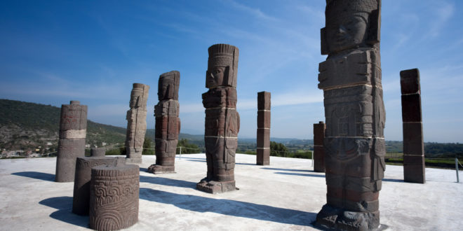 Die vier Atlanten von Tula de Allende, Mexiko