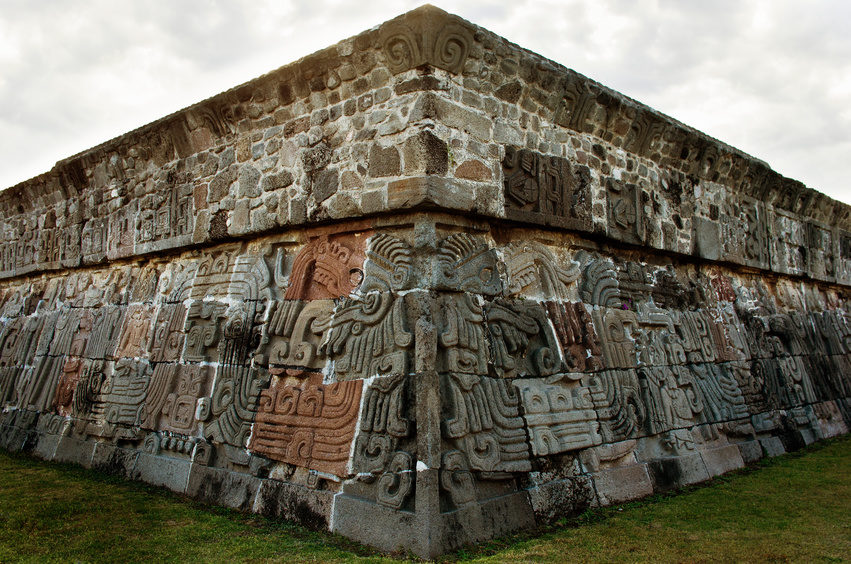 Pyramide der gefiederten Schlange in Xochicalco, Mexiko