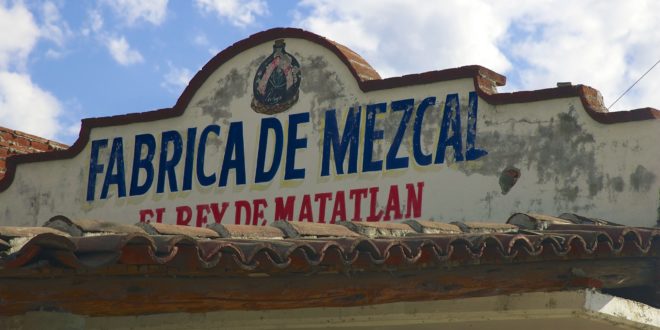 Mexikanische Fabrik zur Herstellung von Mezcal
